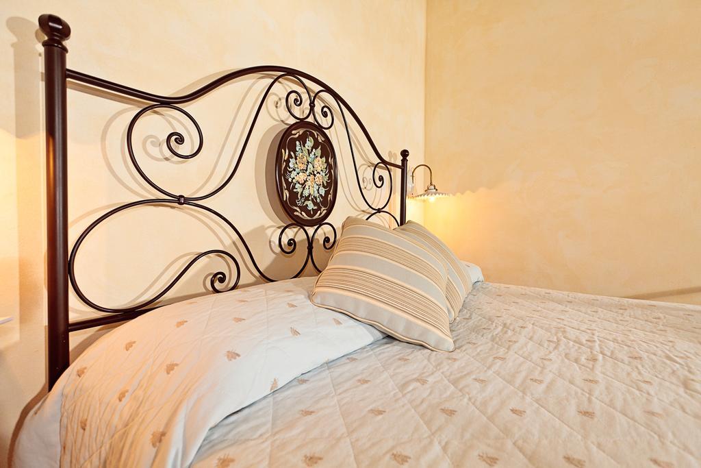 San Pietro Sopra Le Acque Resort & Spa Massa Martana Buitenkant foto